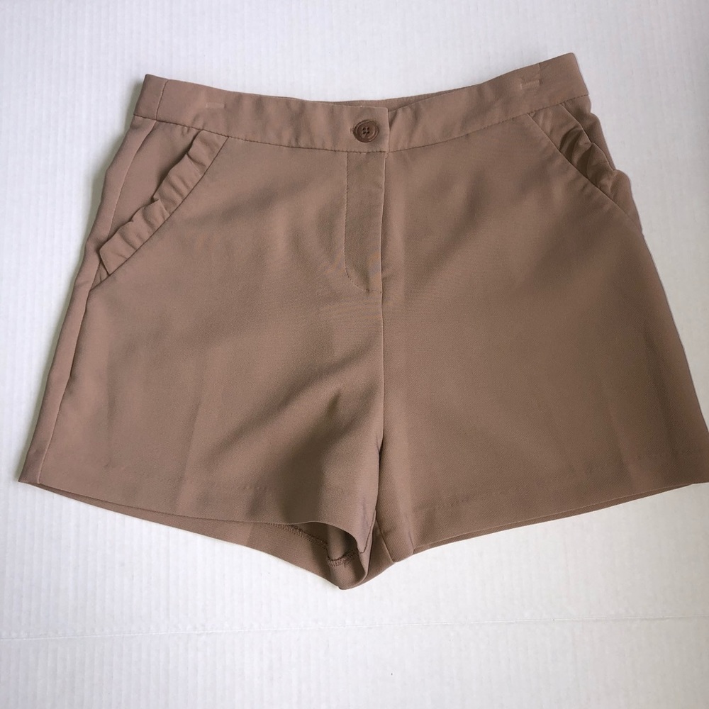 Mosaic & Co Khaki Shorts W/ Ruffled Pockets